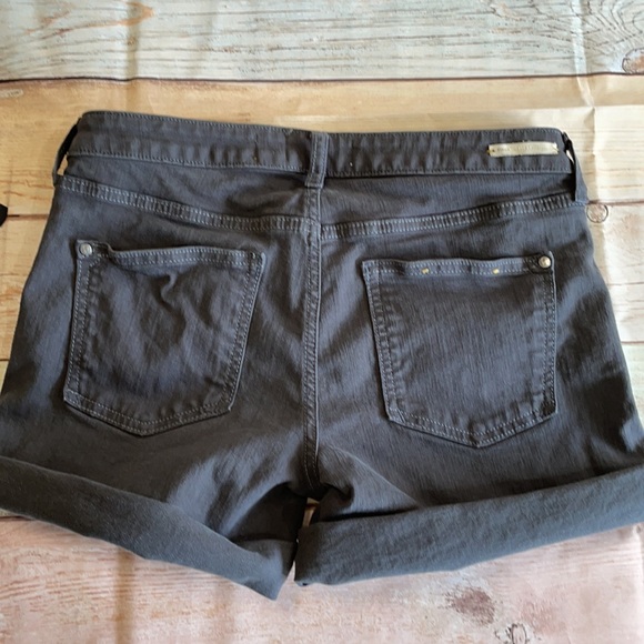 Pilcro Grey Shorts - Picture 7 of 9